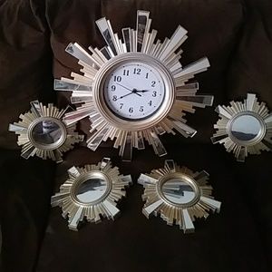 5pc clock and mirror set
